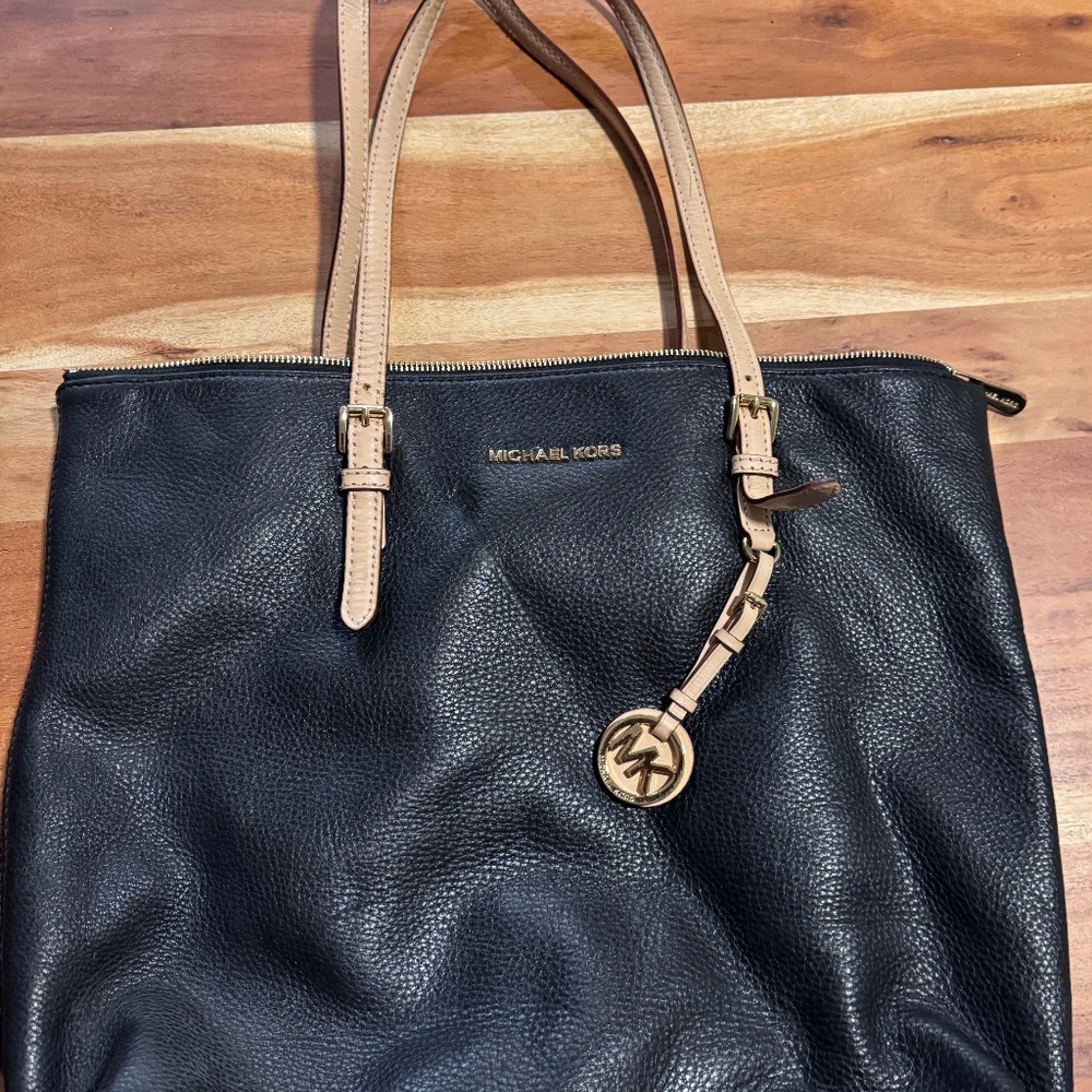 Michael Kors Tote